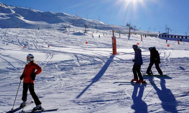 Baqueira Beret arriba a la capacitat màxima d’aforament a l’estació