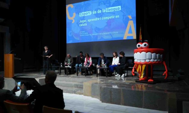 La Generalitat posa les bases a Girona per enfortir l’arrelament del català en l’esport