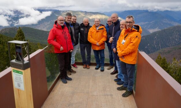 El Parc Natural de l’Alt Pirineu i l’estació de Port Ainé inauguren un dels miradors accessibles amb la panoràmica de muntanyes més gran de tot Catalunya