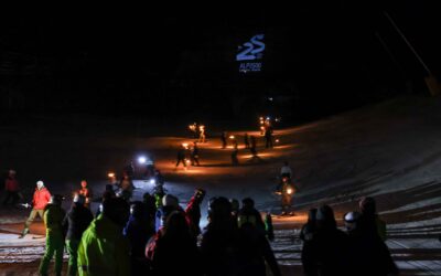 2.500 persones participen a la baixada de torxes per celebrar el 25è aniversari d’Alp2500