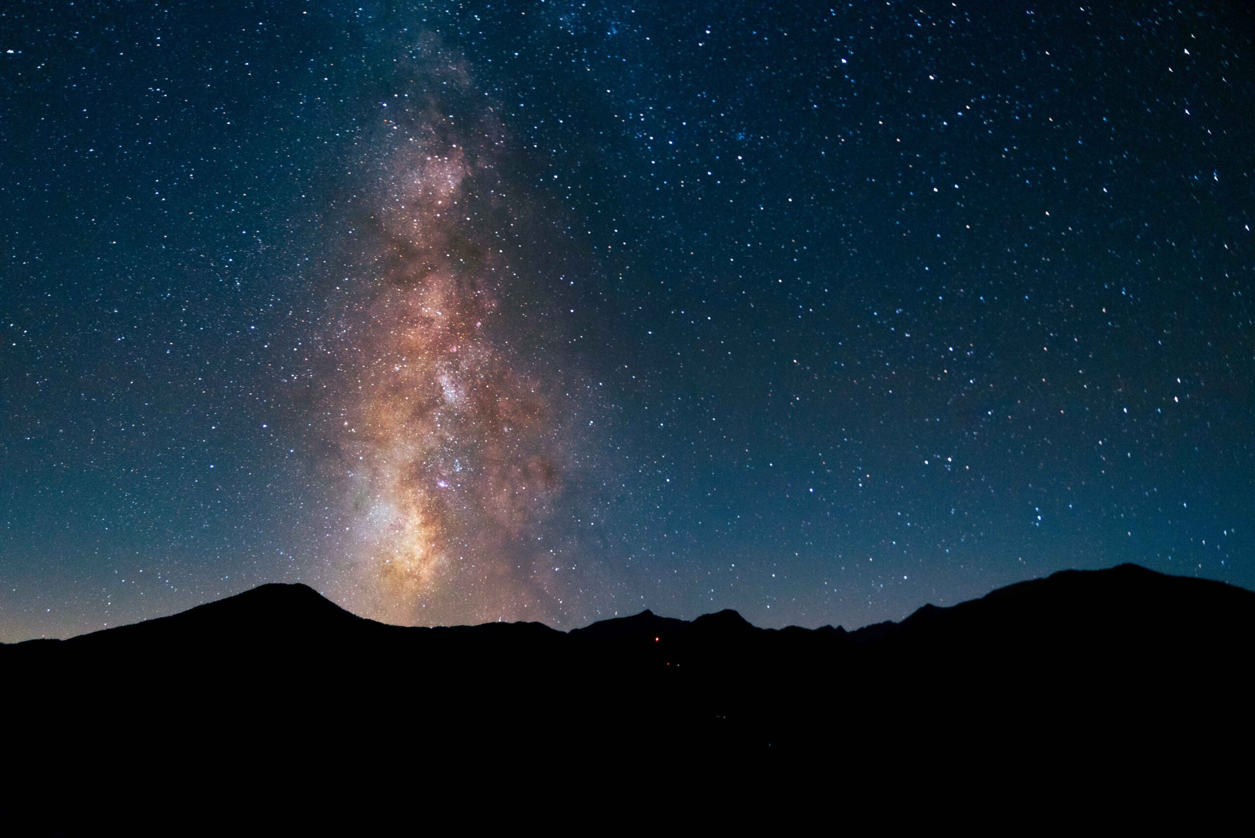 ESPOT_-_CEL_STARLIGHT_-_AUTOR_PHOTOSET_MONyOPb