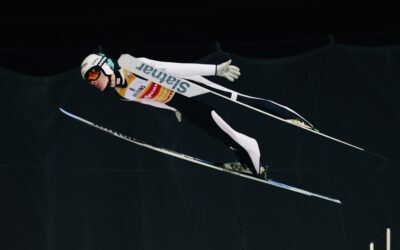 Domen Prevc guanya a Oberstdorf i lidera el Quatre Trampolins
