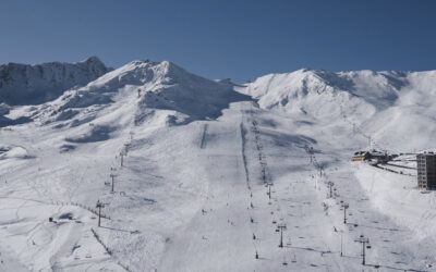 Cap de setmana d’esquí amb festes, ski-test i bones condicions a les estacions andorranes