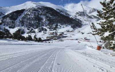 Molta neu a les estacions catalanes d’esquí per aquest cap de setmana